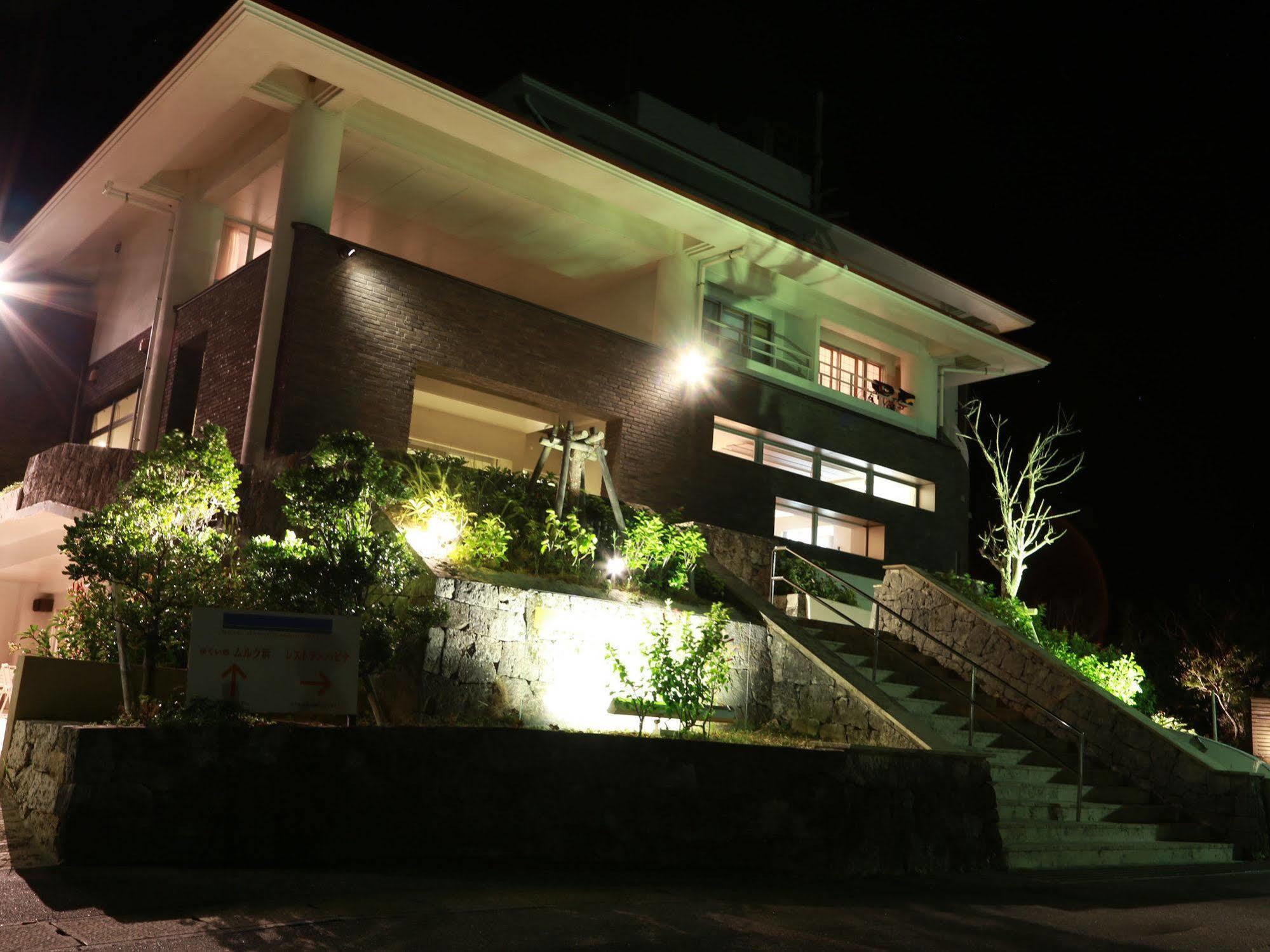 Hotel Hamahigashima Resort Uruma Exterior photo